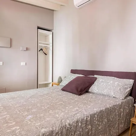 Boutique Apartment With Private Rooms And Garden Oasis Florencia Exterior foto