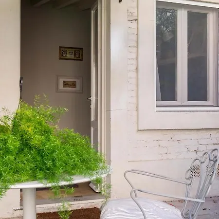 Boutique Apartment With Private Rooms And Garden Oasis Florencia Exterior foto