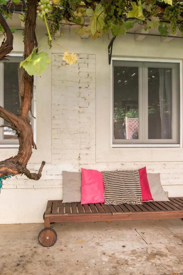 Boutique With Private And Garden Oasis Appartement